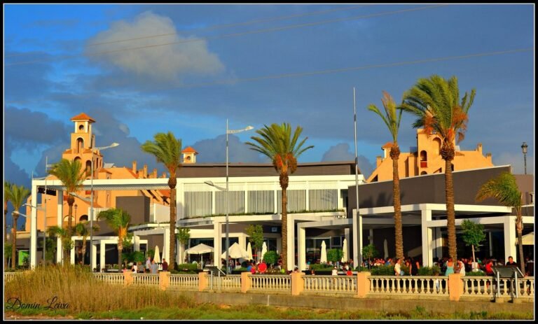 centro comercial bahía sur